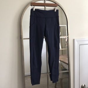 Lululemon Navy leggings size 6